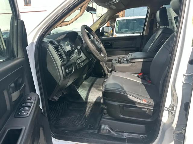 2020 Ram 3500 Tradesman Crew Cab 4x2 8' Box