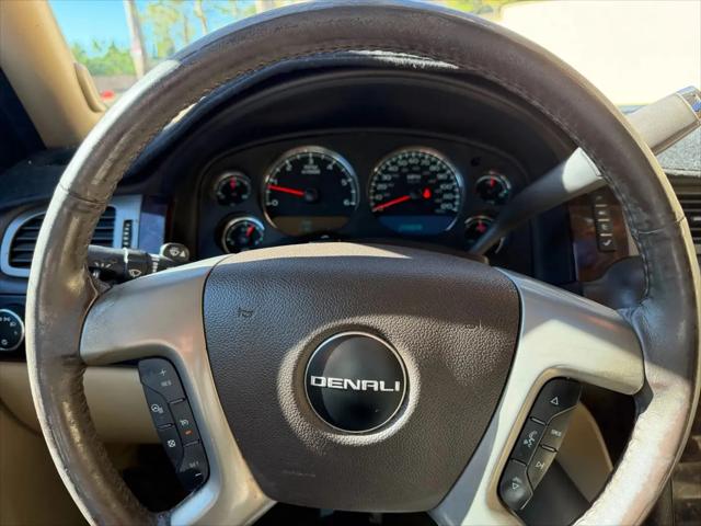 2013 GMC Yukon XL Denali