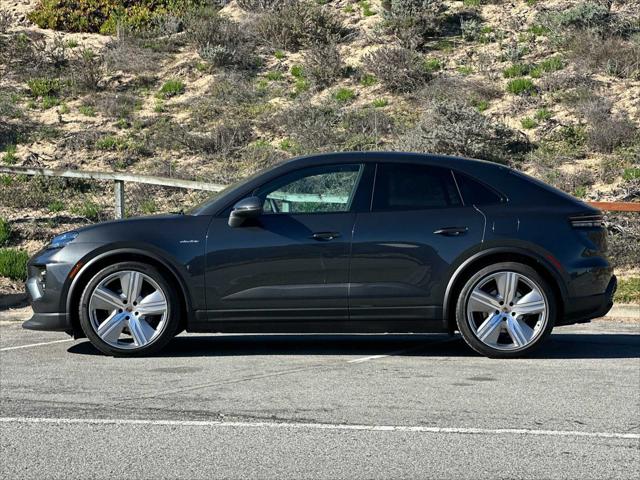 2025 Porsche Macan Electric Electric