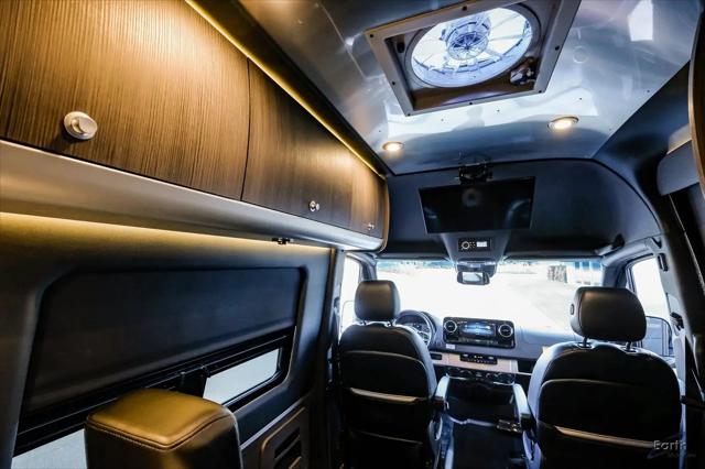 2022 Mercedes-Benz Sprinter 3500XD High Roof V6