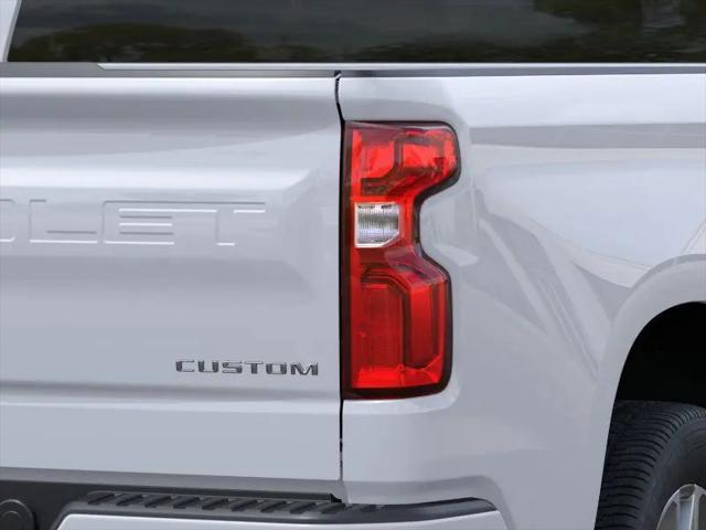 2026 Chevrolet Silverado 1500 2WD Crew Cab Short Bed Custom
