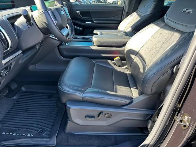 2025 Ford Expedition Platinum MAX