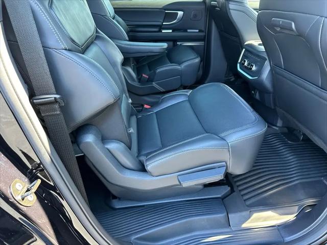 2025 Ford Expedition Platinum MAX
