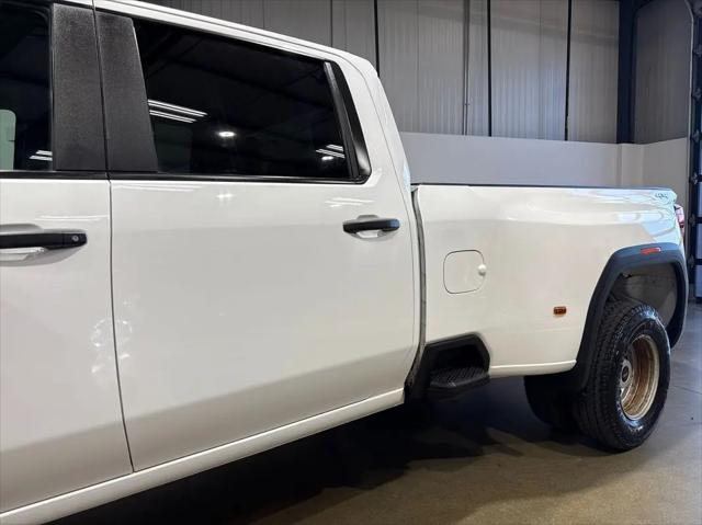 2023 GMC Sierra 3500HD 4WD Crew Cab Long Bed Pro