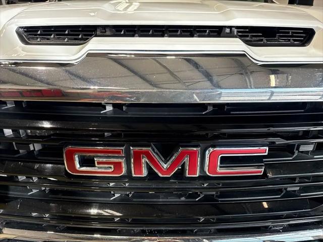 2023 GMC Sierra 3500HD 4WD Crew Cab Long Bed Pro