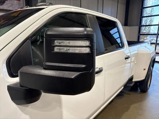 2023 GMC Sierra 3500HD 4WD Crew Cab Long Bed Pro