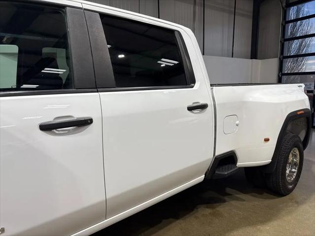 2023 GMC Sierra 3500HD 4WD Crew Cab Long Bed Pro