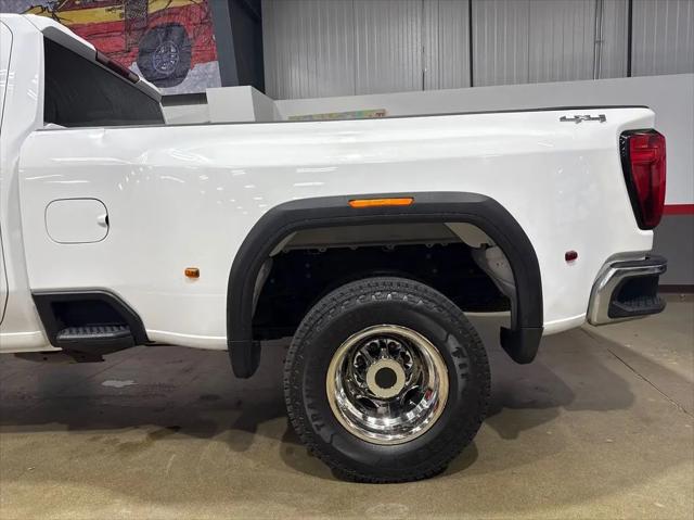2023 GMC Sierra 3500HD 4WD Crew Cab Long Bed Pro