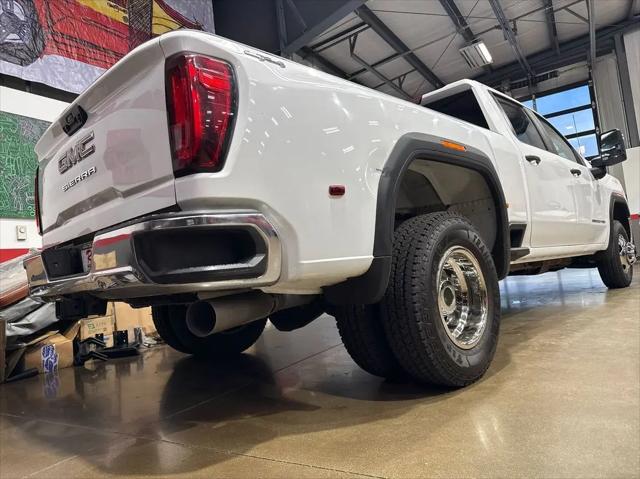 2023 GMC Sierra 3500HD 4WD Crew Cab Long Bed Pro