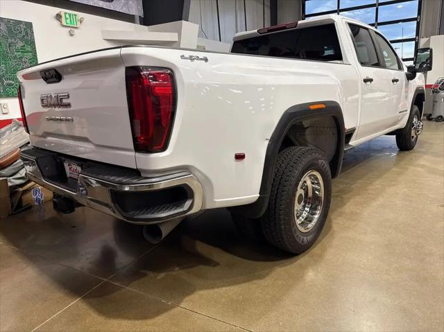 2023 GMC Sierra 3500HD 4WD Crew Cab Long Bed Pro