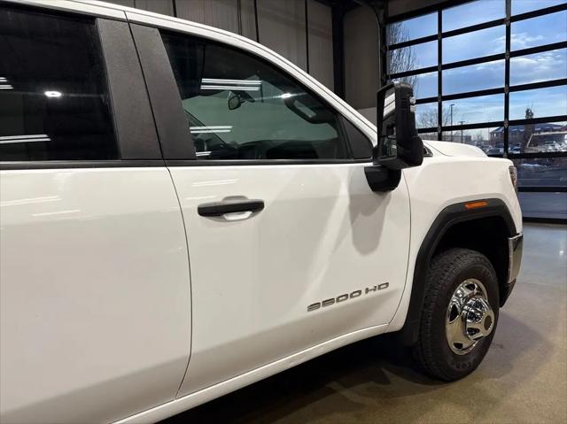 2023 GMC Sierra 3500HD 4WD Crew Cab Long Bed Pro
