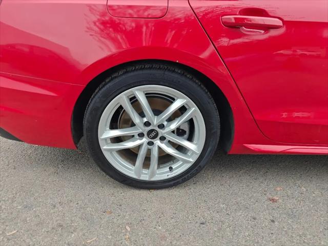 2024 Audi A4 Premium Plus 45 TFSI S line quattro S tronic