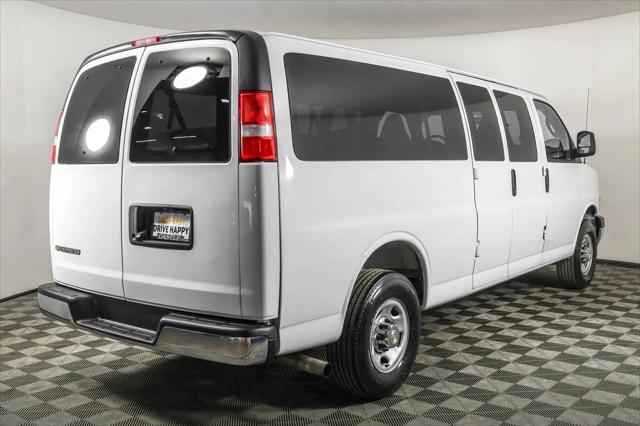 2025 Chevrolet Express Passenger RWD 3500 Extended Wheelbase LT