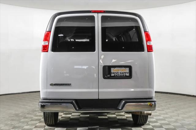 2025 Chevrolet Express Passenger RWD 3500 Extended Wheelbase LT
