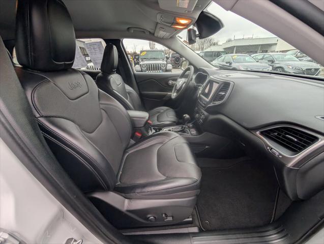 2022 Jeep Cherokee Latitude Lux 4x4