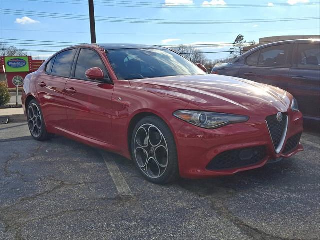 2023 Alfa Romeo Giulia Ti AWD 2023 Alfa Romeo Giulia Ti AWD