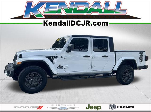 2024 Jeep Gladiator Sport S