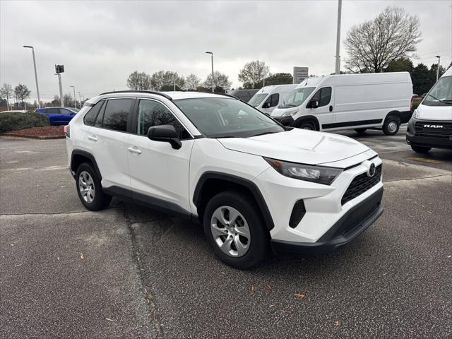 2021 Toyota RAV4 LE 2021 Toyota RAV4 LE