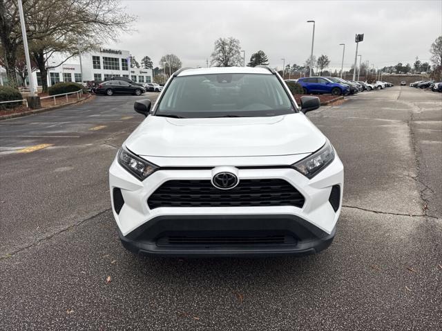 2021 Toyota RAV4 LE 2021 Toyota RAV4 LE