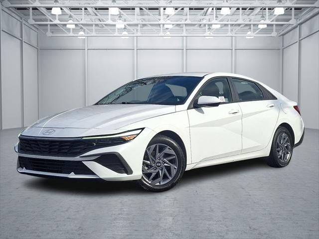 2024 Hyundai Elantra SEL 2024 Hyundai Elantra SEL