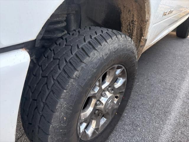 2024 RAM 2500 Laramie Crew Cab 4x4 64 Box