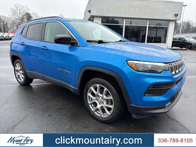 2022 Jeep Compass Latitude Lux 4x4 2022 Jeep Compass Latitude Lux 4x4