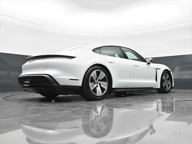 2024 Porsche Taycan 4S