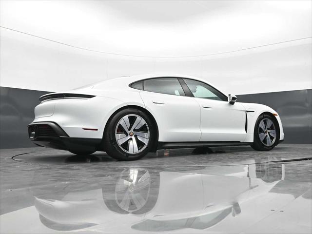 2024 Porsche Taycan 4S