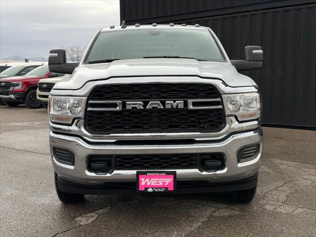 2024 RAM 3500 Chassis Tradesman/SLT/Laramie/Limited