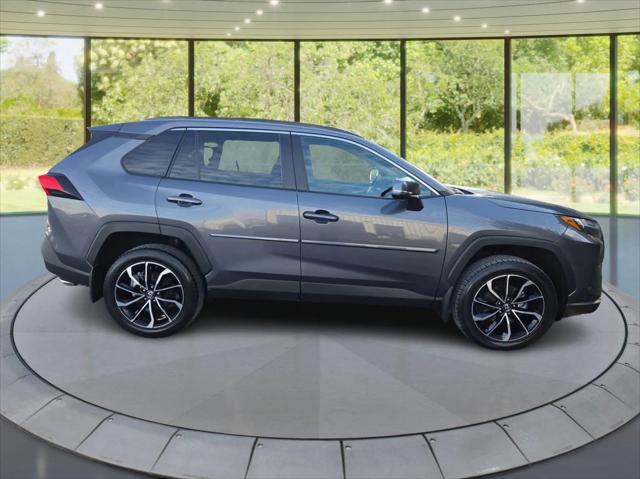 2022 Toyota RAV4 XLE 2022 Toyota RAV4 XLE