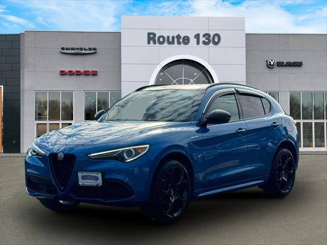 2023 Alfa Romeo Stelvio Veloce AWD 2023 Alfa Romeo Stelvio Veloce AWD