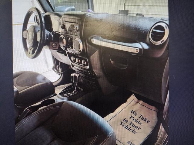 2017 Jeep Wrangler Unlimited Sahara 4x4 2017 Jeep Wrangler Unlimited Sahara 4x4