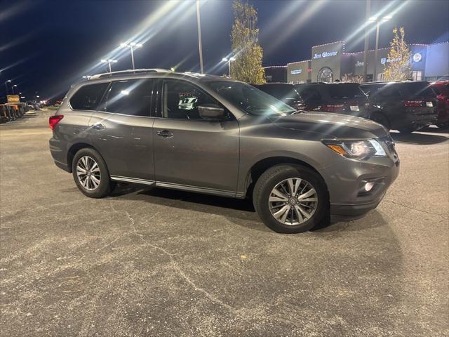 2018 Nissan Pathfinder SL 2018 Nissan Pathfinder SL