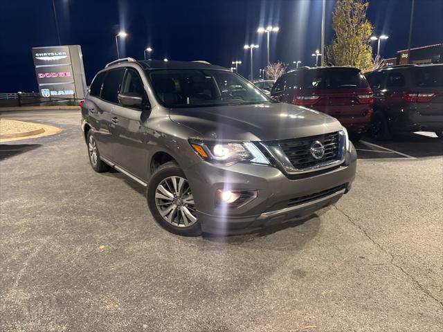 2018 Nissan Pathfinder SL 2018 Nissan Pathfinder SL