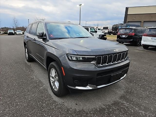 2023 Jeep Grand Cherokee L Laredo 4x4 2023 Jeep Grand Cherokee L Laredo 4x4