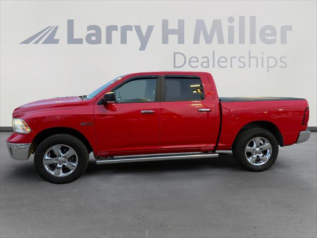 2017 RAM 1500 Big Horn Crew Cab 4x4 57 Box