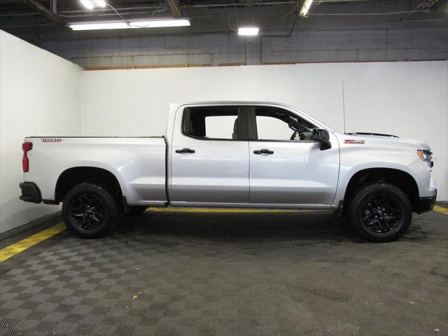 2022 Chevrolet Silverado 1500 4WD Crew Cab Standard Bed LT Trail Boss