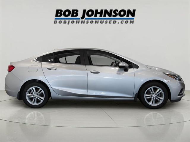 2018 Chevrolet Cruze LT Auto