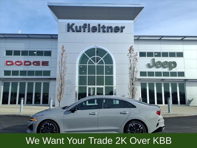 2022 Kia K5 GT-Line 2022 Kia K5 GT-Line