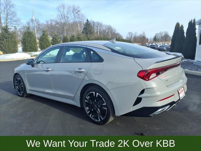 2022 Kia K5 GT-Line 2022 Kia K5 GT-Line