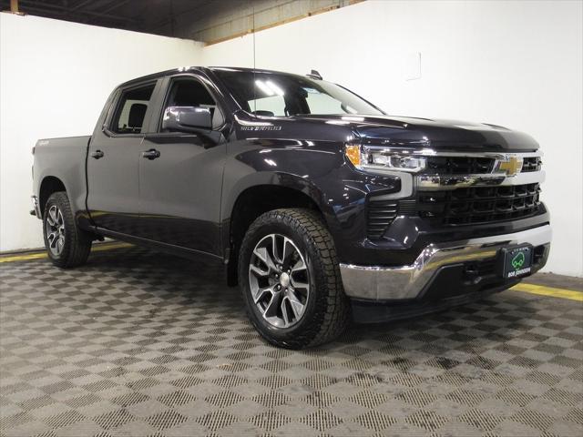 2022 Chevrolet Silverado 1500 4WD Crew Cab Short Bed LT with 2FL