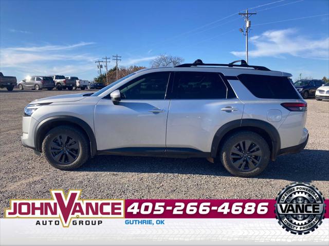 2022 Nissan Pathfinder SV 2WD 2022 Nissan Pathfinder SV 2WD