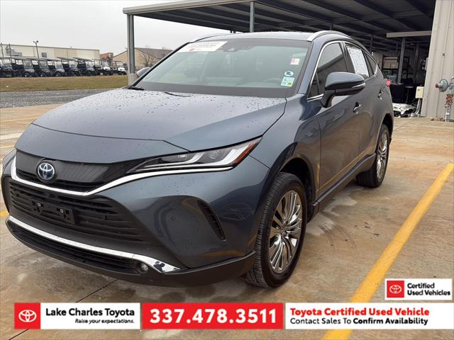 2024 Toyota Venza Limited's photo