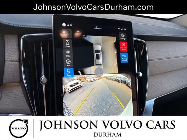 2026 Volvo XC90 Ultra, B6 AWD Gas (mild hybrid), Gasoline, Bright, 7 Seats