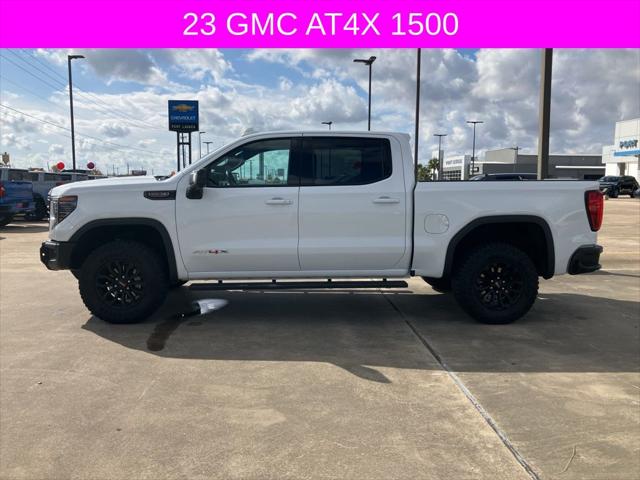 2023 GMC Sierra 1500 4WD Crew Cab Short Box AT4X