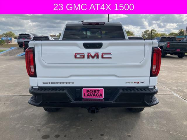 2023 GMC Sierra 1500 4WD Crew Cab Short Box AT4X