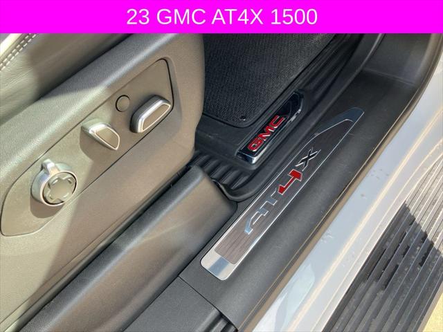 2023 GMC Sierra 1500 4WD Crew Cab Short Box AT4X