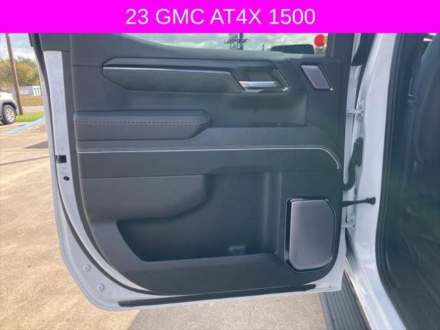 2023 GMC Sierra 1500 4WD Crew Cab Short Box AT4X