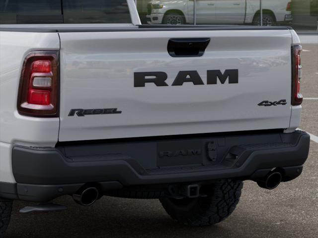 2026 Ram 1500 Rebel Crew Cab 4x4 57 Box