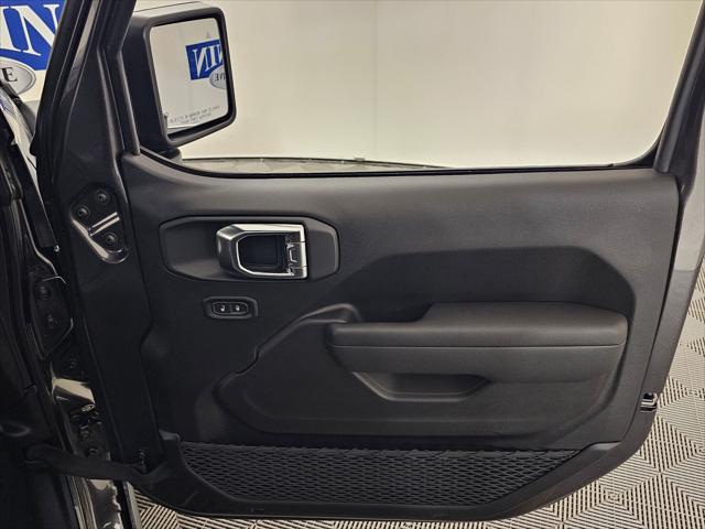 2026 Jeep Wrangler 4-Door Willys 4x4